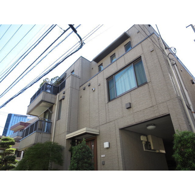 東京メトロ丸ノ内線 中野坂上駅 徒歩2分 築26年