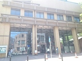 役所　逗子市役所（役所）まで500m