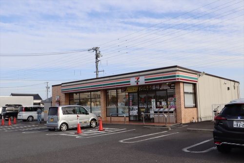 コンビニ　セブンイレブン 犬山五郎丸東店（コンビニ）まで814m