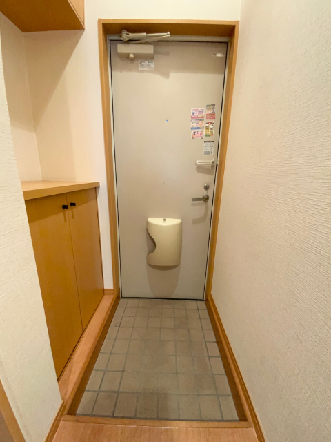 アクエリアスの玄関写真