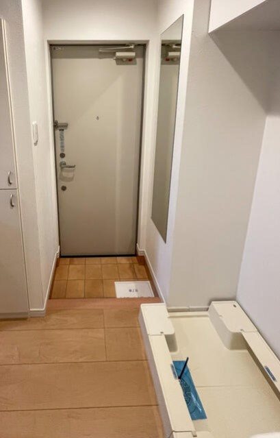 玄関　別号室の参考写真となります