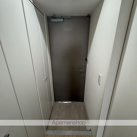 エスティメゾン八潮の玄関写真