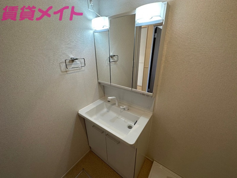 洗面設備　同型タイプ画像