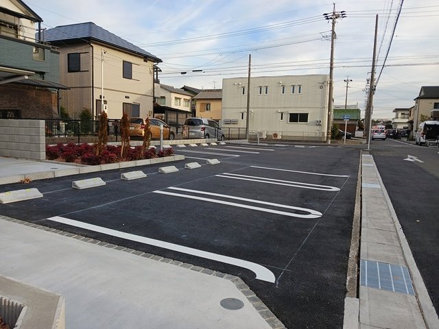 駐車場　駐車スペースもあります