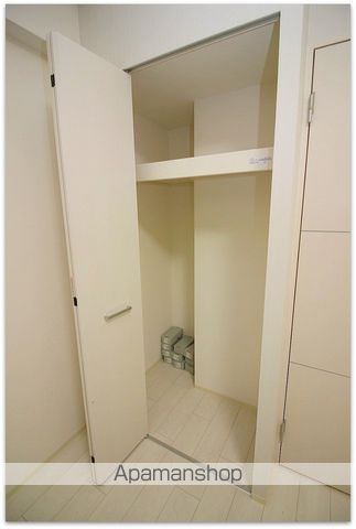 地下鉄長堀鶴見緑地線 玉造駅 徒歩1分 13階建 築9年の内装写真