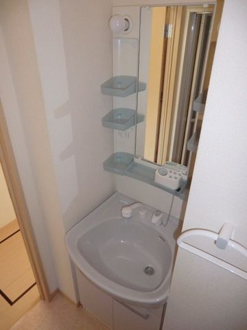 洗面設備　嬉しい独立洗面台