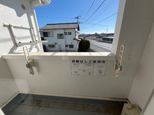 バルコニー　ベランダ