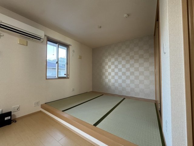 プランドール若江 A棟の内装写真