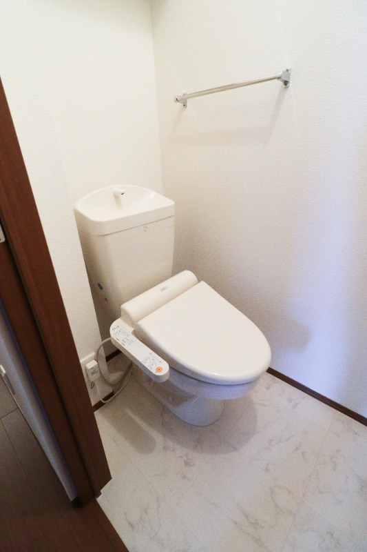 トイレ　図面と現状に相違がある場合には現状を優先