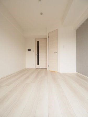 居室・リビング　別号室参考写真