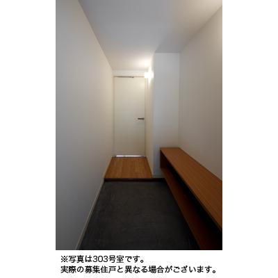 玄関　別号室の参考写真となります