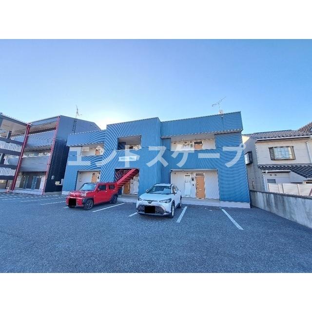 ＪＲ高崎線 新町駅 バス乗車時間：19分 最寄りバス停で下車 徒歩4分 築18年