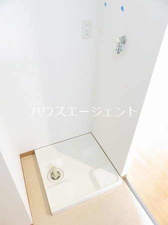 その他設備　室内洗濯機置き場です。※参考画像