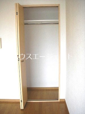 収納　収納もたっぷり入ります。※参考画像
