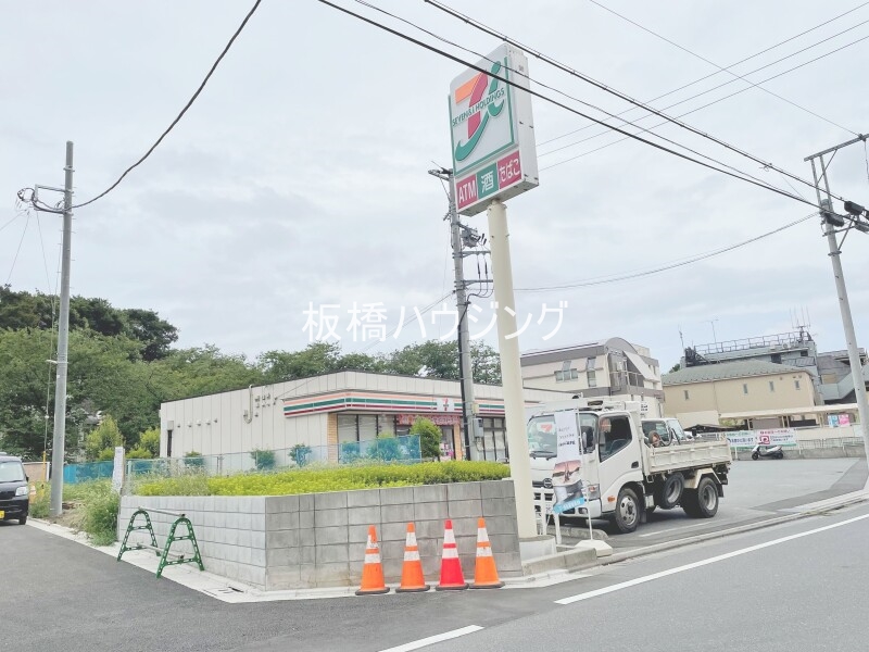 コンビニ　セブン-イレブン 練馬早宮３丁目店（コンビニ）まで221m