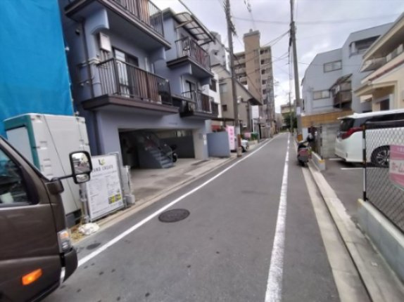 その他共有部分　前面道路