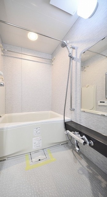 バス・シャワールーム　バス※別部屋参考写真