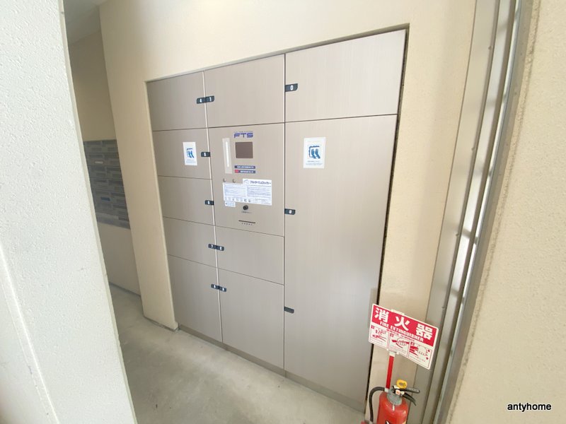 地下鉄千日前線 日本橋駅 徒歩6分 14階建 築21年のその他写真