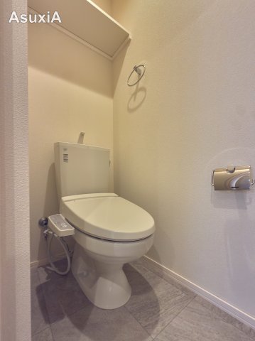 トイレ　別タイプのお部屋の写真です