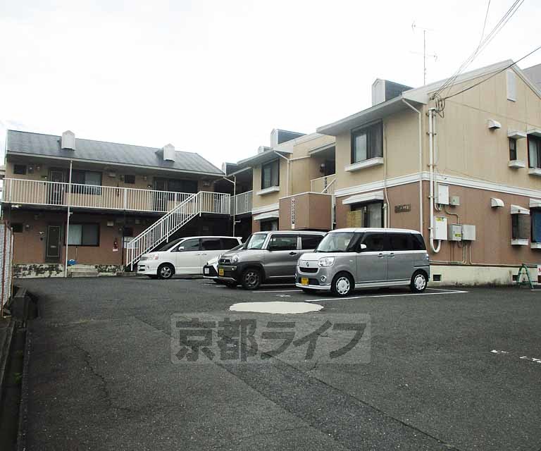 建物外観　ｅｏ光対応済です。