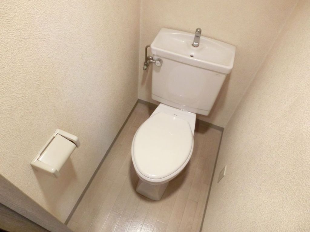 ステージファースト鷺宮のトイレ写真