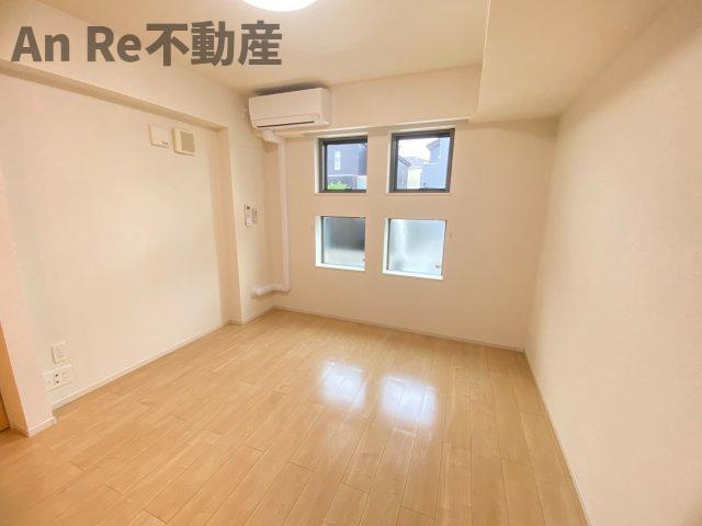 埼玉高速鉄道 戸塚安行駅 徒歩20分 3階建 築8年の居間写真