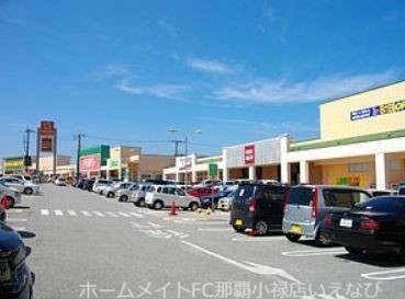 銀行　ゆうちょ銀行那覇支店天久りうぼう楽市内出張所（銀行）まで877m