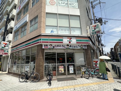 コンビニ　セブン-イレブン 大阪生玉前町南店（コンビニ）まで126m