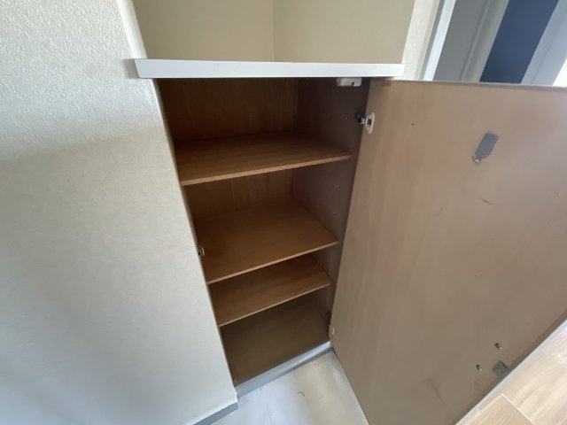 収納　玄関収納です