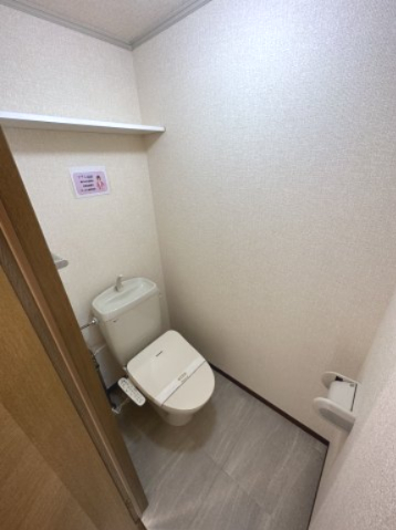 ＪＲ高崎線 深谷駅 徒歩20分 2階建 築28年のトイレ写真