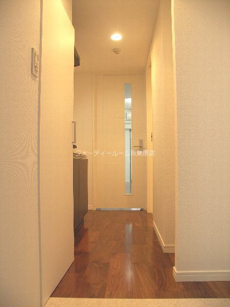 玄関　★《見学予約受付中》当店では契約金がクレジット決済可能です★