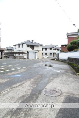 その他　前面道路（その他）まで10m