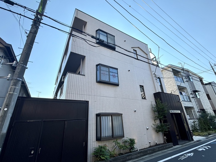 メタルスクエア粕谷の外観写真