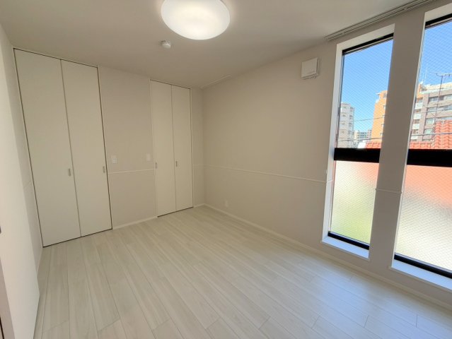 その他部屋・スペース　★明るいフローリングの角部屋です★