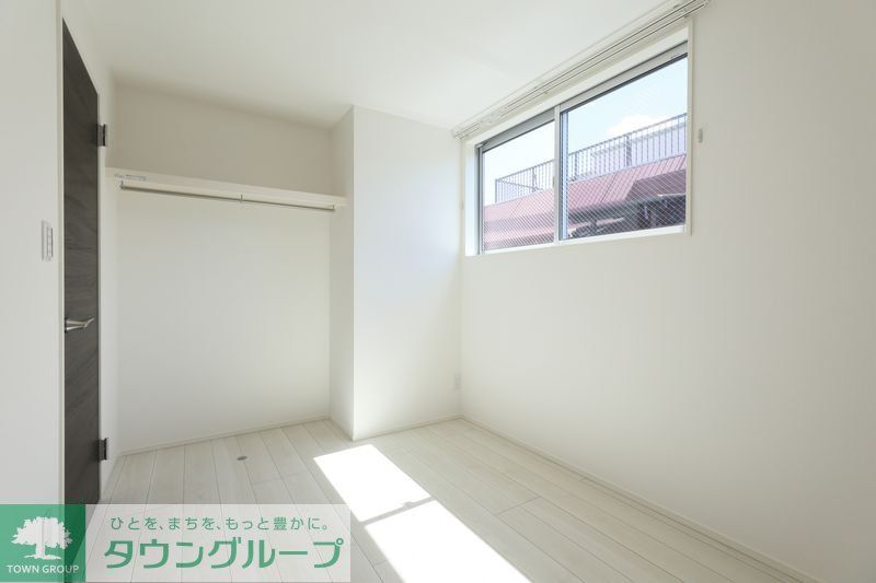 居室・リビング　同一施工会社イメージ写真