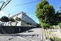 中学校　札幌市立陵陽中学校（中学校）まで582m