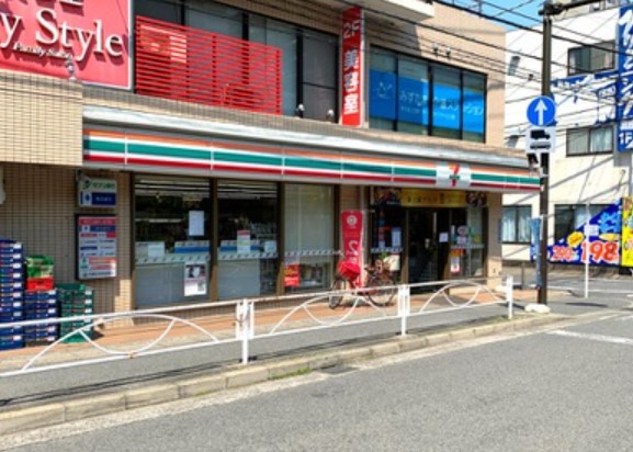 コンビニ　セブンイレブン川崎溝口1丁目店（コンビニ）まで213m