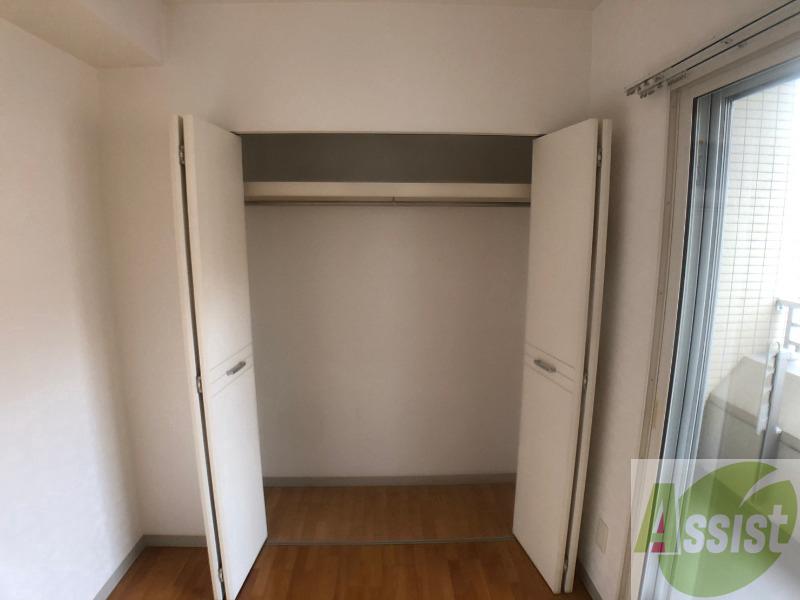収納　収納もバッチリあるのでお部屋が片付きますよ！