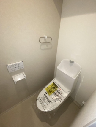 トイレ　類似物件参考写真