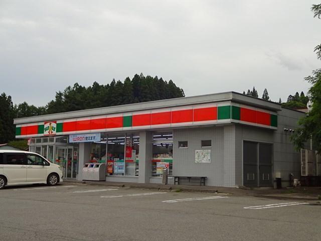 コンビニ　サンクス（コンビニ）まで950m