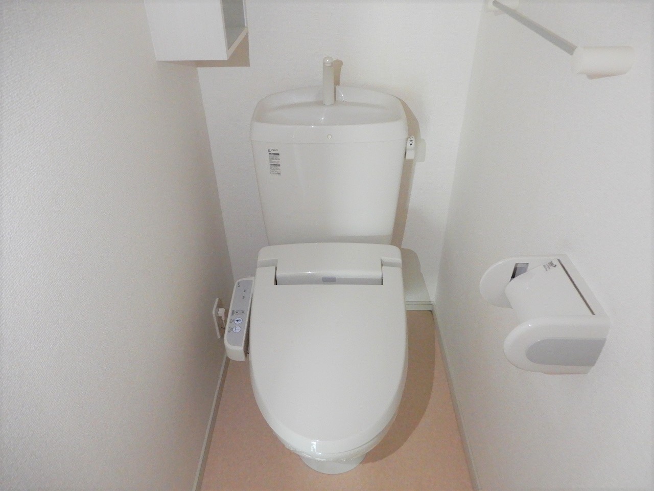 トイレ　人気の温水洗浄便座☆