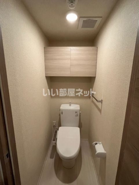 【ＤーＲＯＯＭ姉体III　Ａのトイレ】