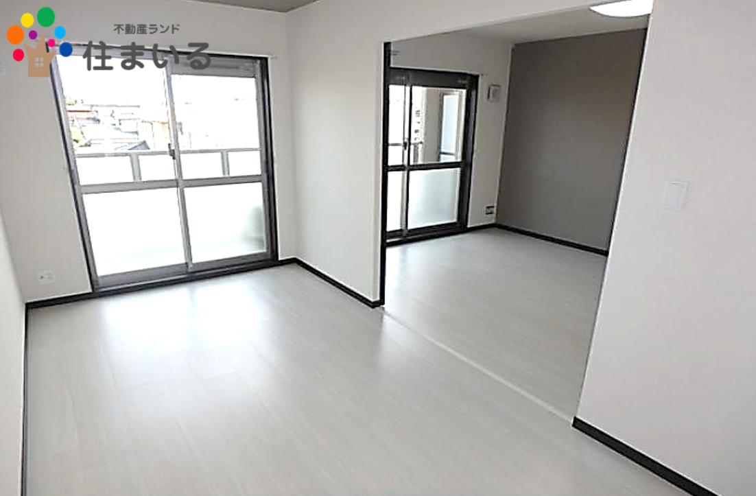 コンビニ　セブンイレブン名古屋大高町砂畑店（コンビニ）まで208m