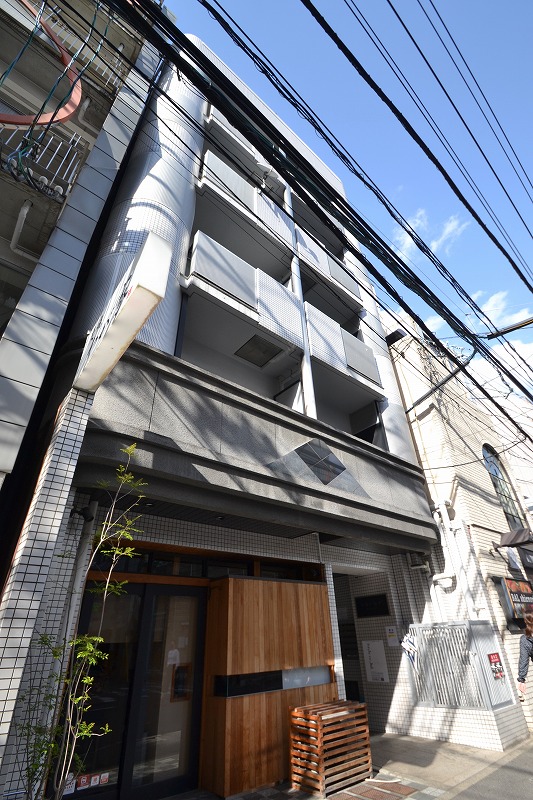 広島市中区中町のマンションの建物外観
