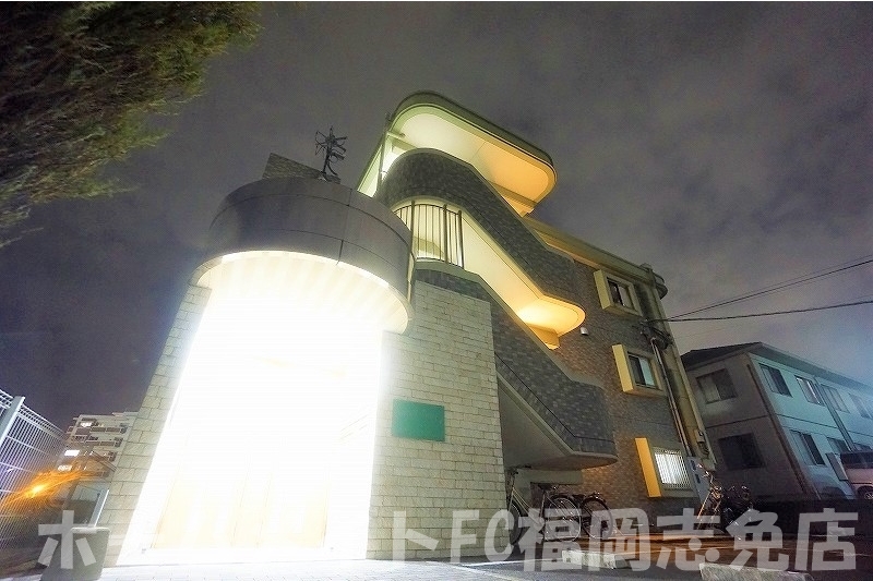 糟屋郡須惠町大字須惠のマンションの建物外観