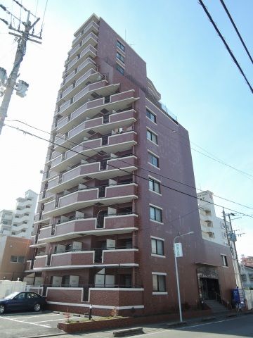 【ロマネスク通町の建物外観】