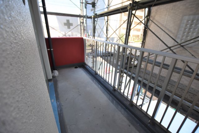 バルコニー　建設中の写真です
