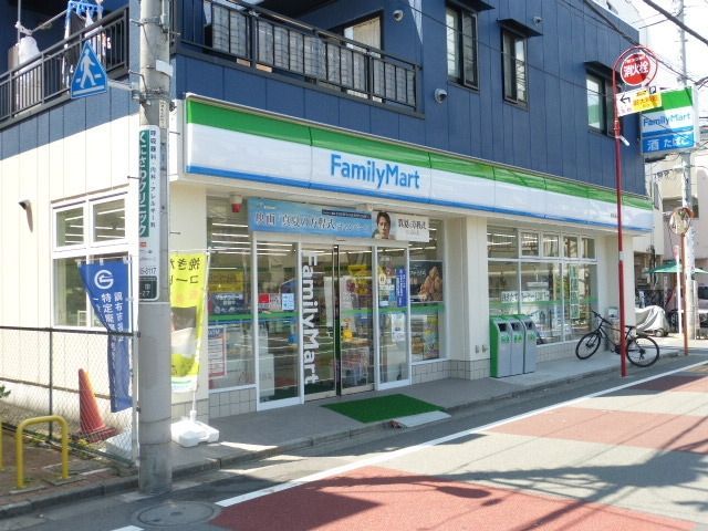 【調布市布田のマンションのコンビニ】