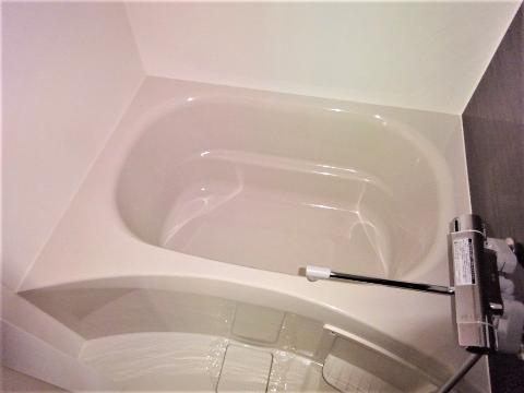 ウェルスクエア茨木春日　バス・シャワールーム　バス