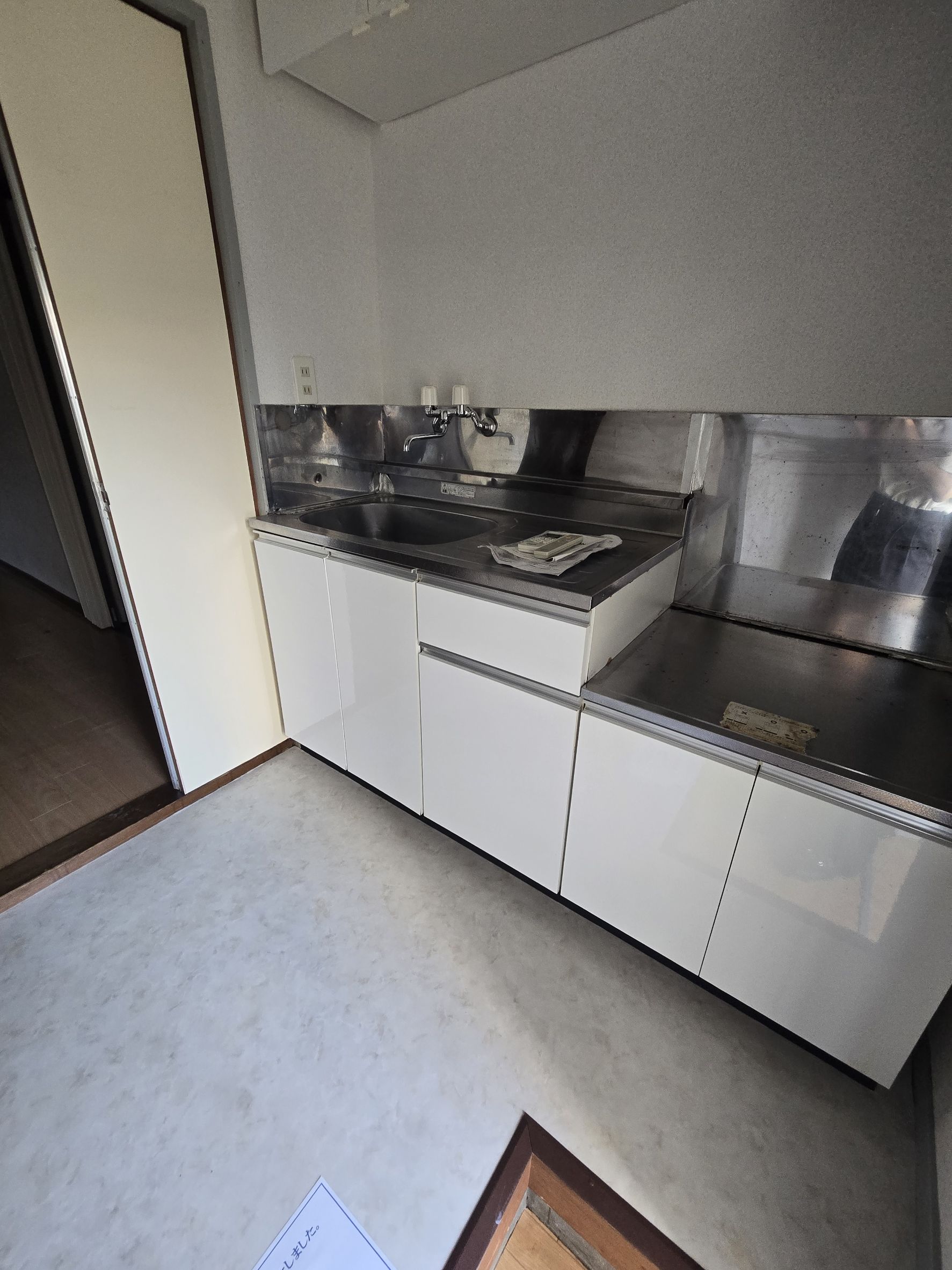 キッチン　２口コンロ設置可